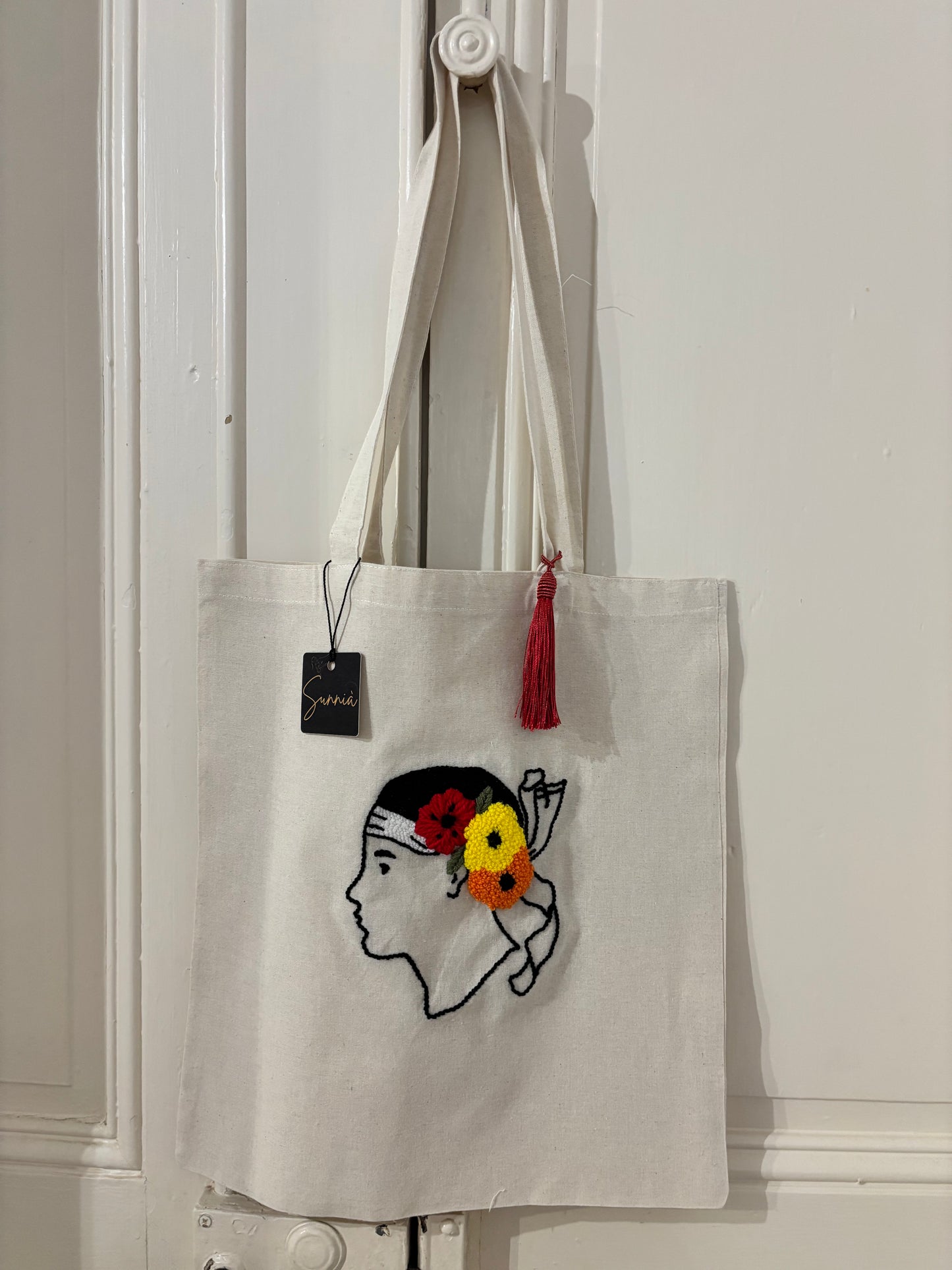 Saveriu (fleurs rouge, jaune et orange)