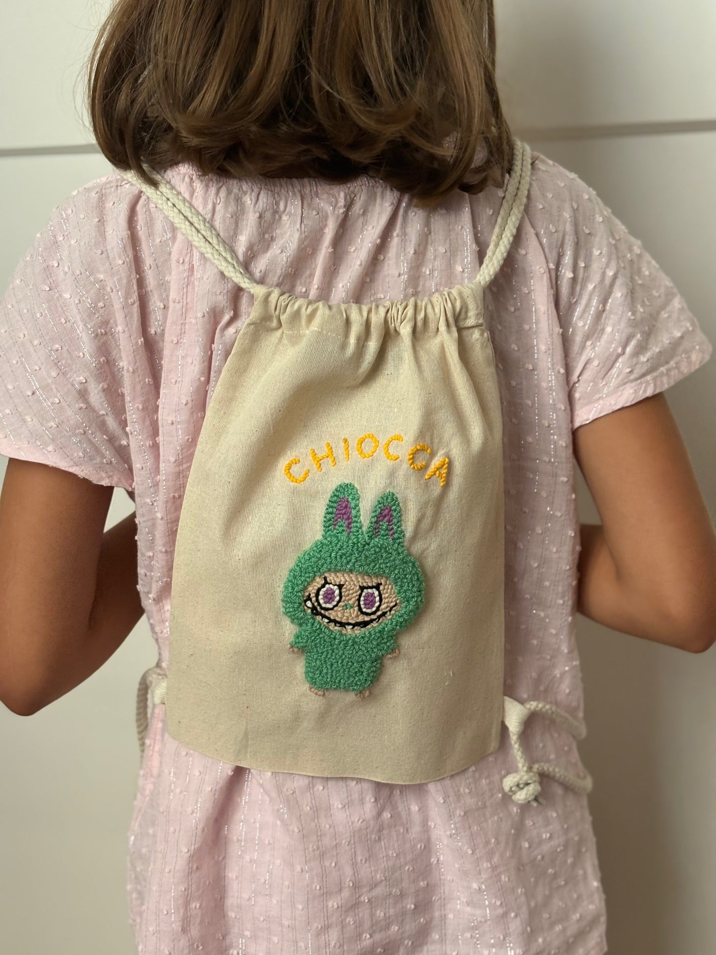Sac à dos enfant brodé – Modèle personnalisé