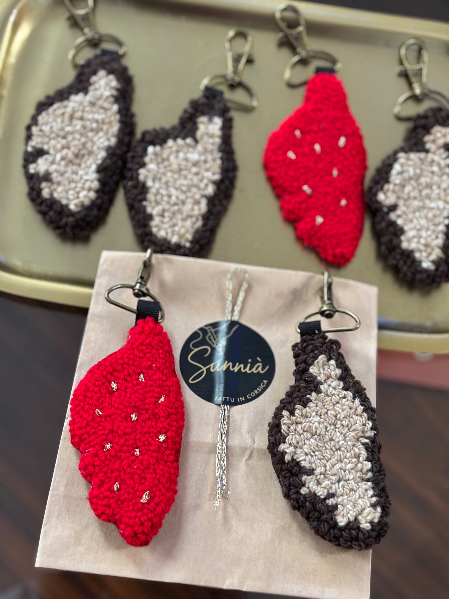 Porte-clés “Corsica” en punch needle – Fait main