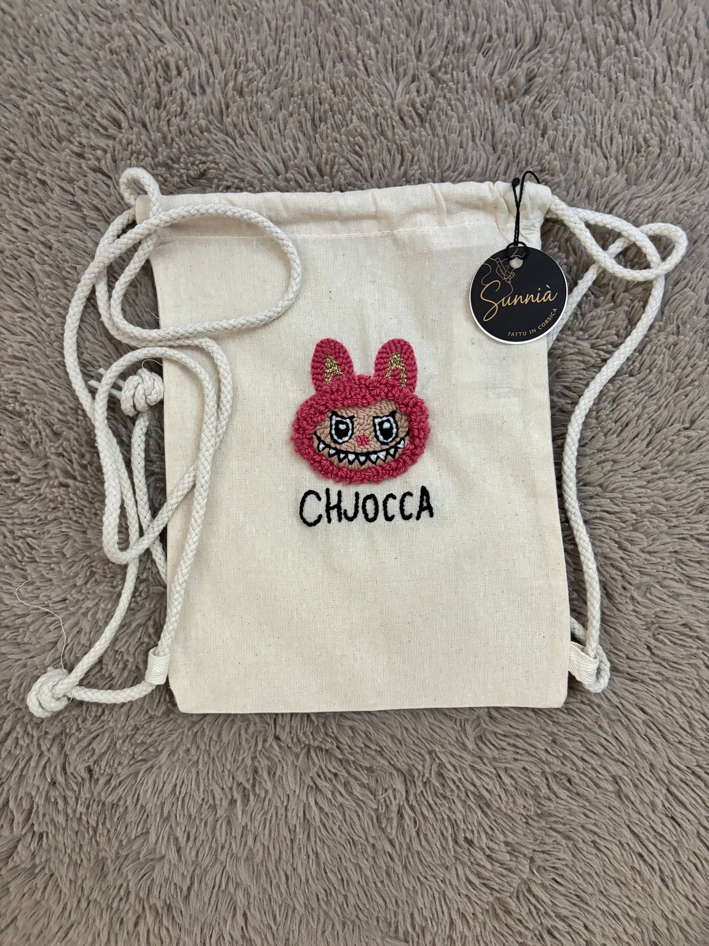 Petit sac à dos CHJOCCA – Brodé main en Corse