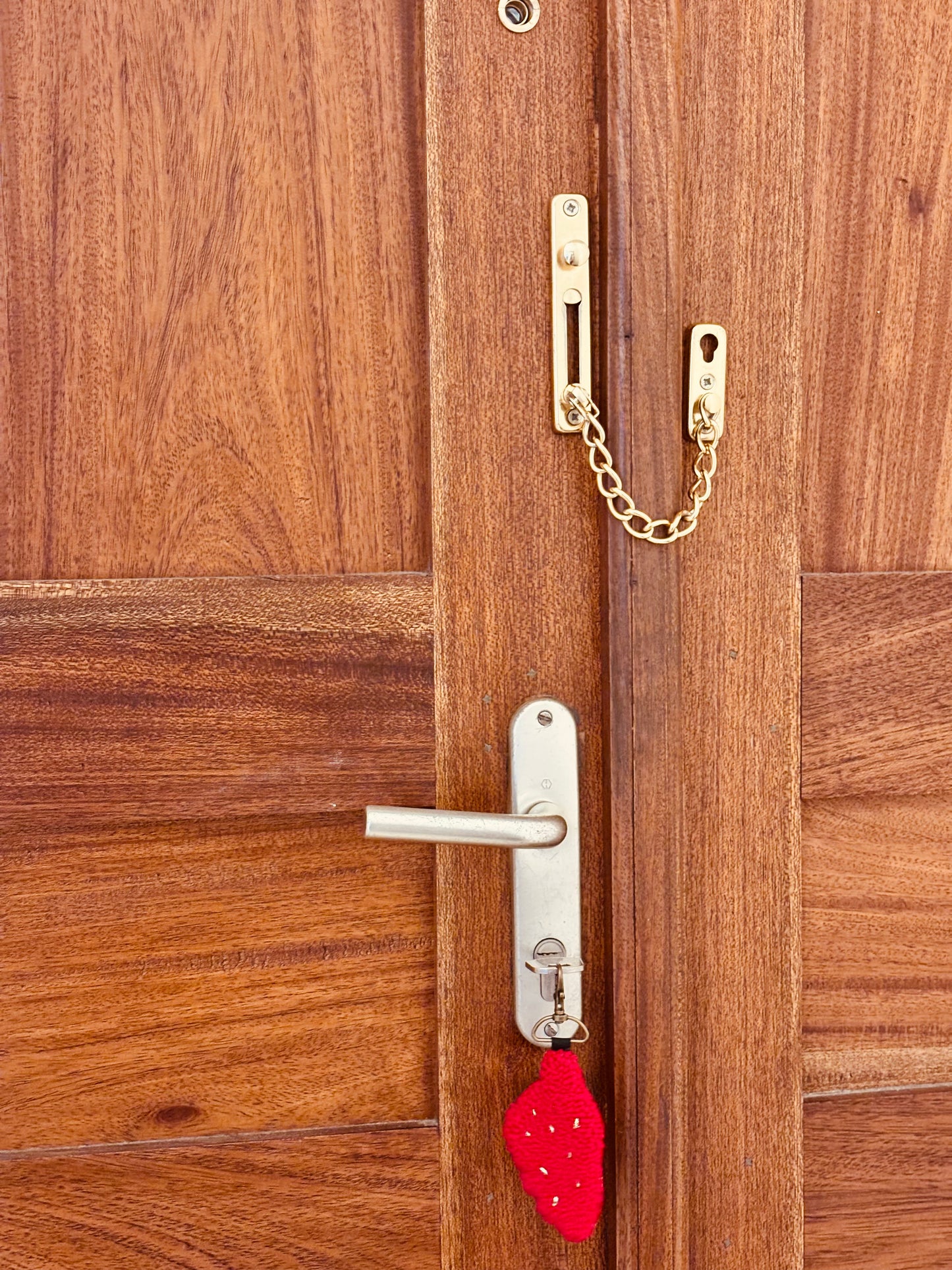 Porte-clés “Corsica” en punch needle – Fait main