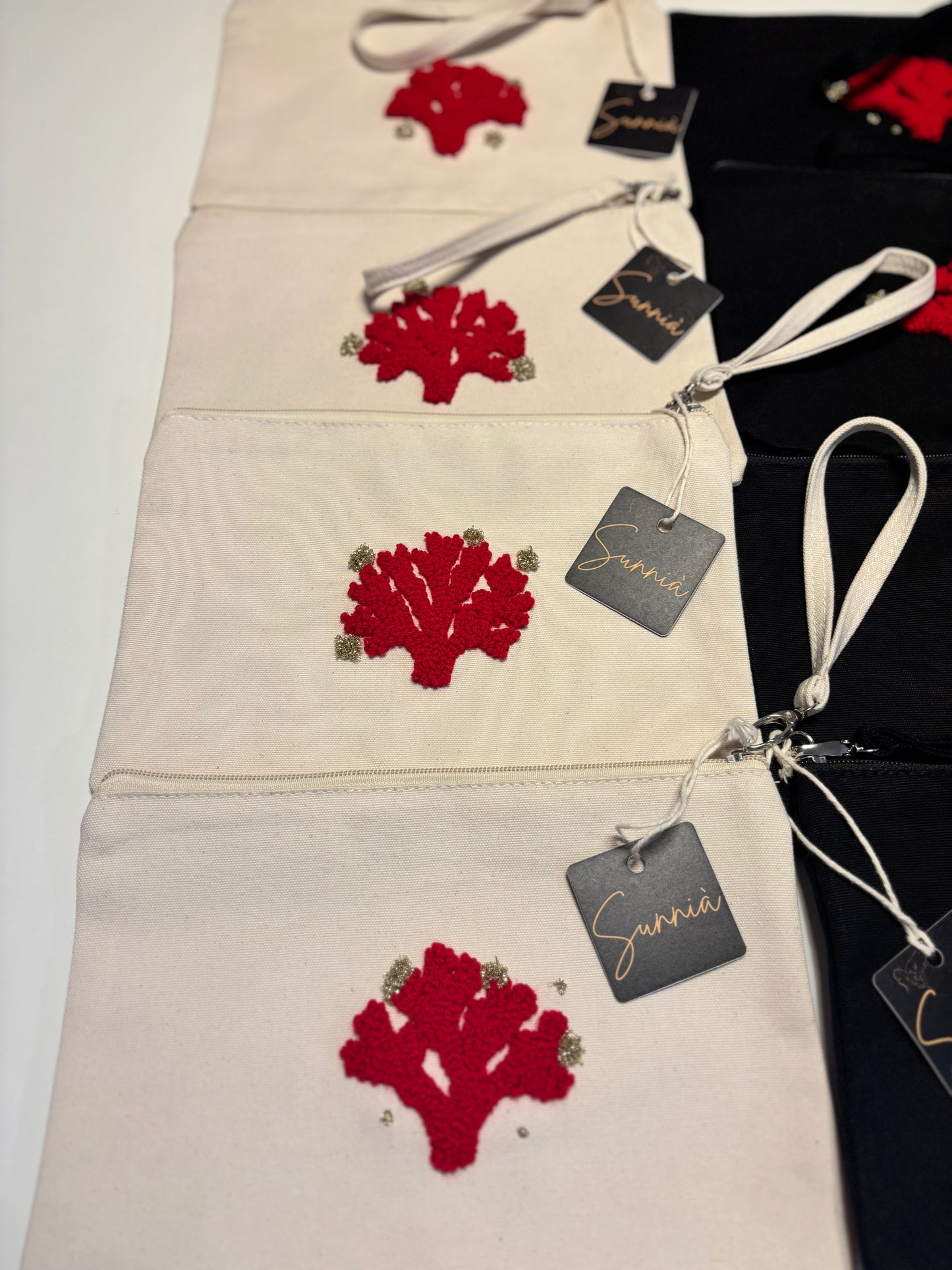 Pochette brodée - coloris naturel