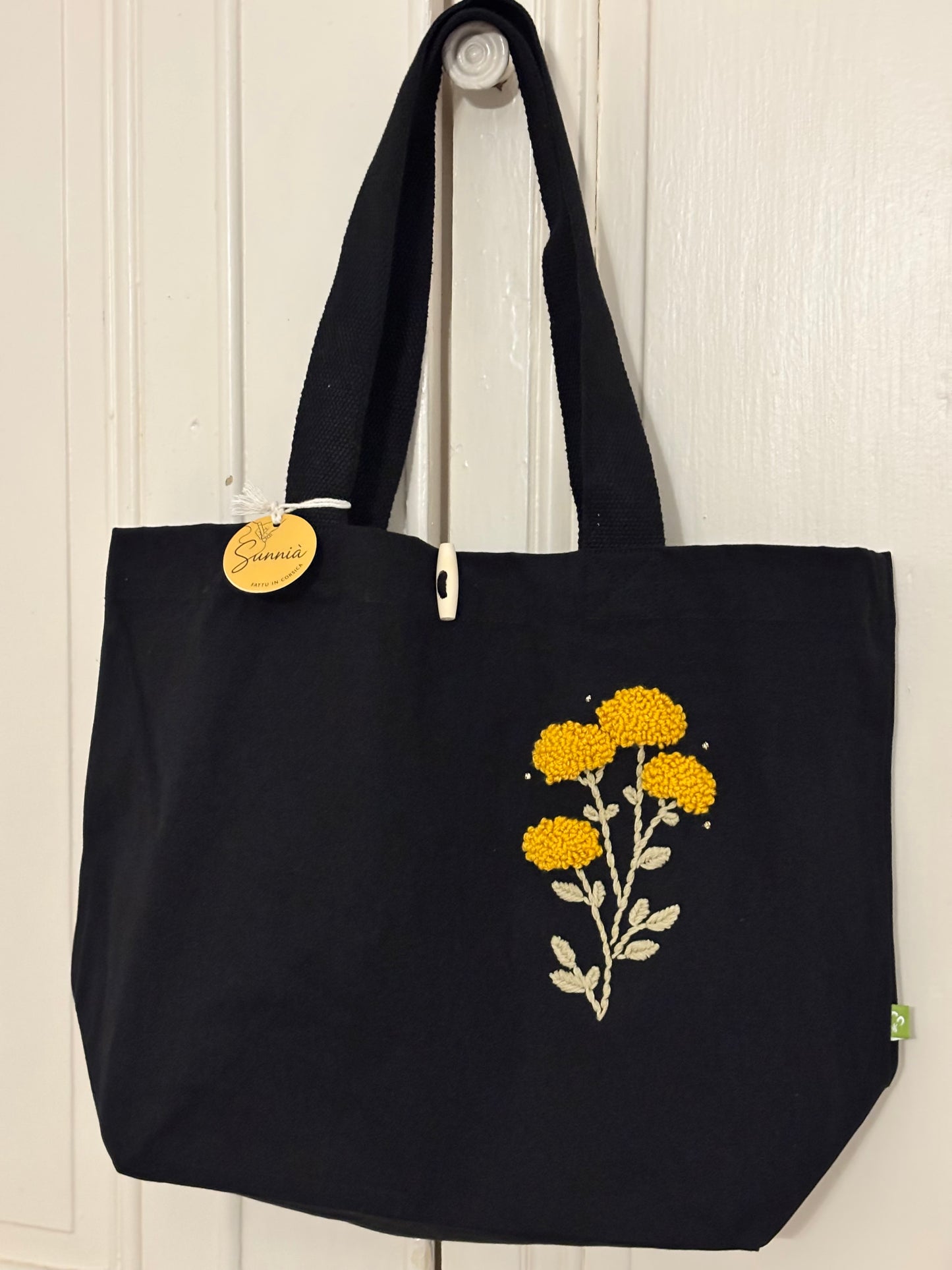 Le grand sac brodé – Immortelle & Corail