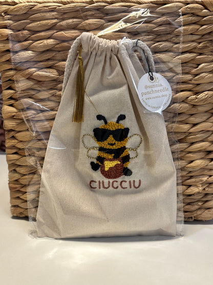 Sunnià Embroidered Backpack – Unique or personalized models