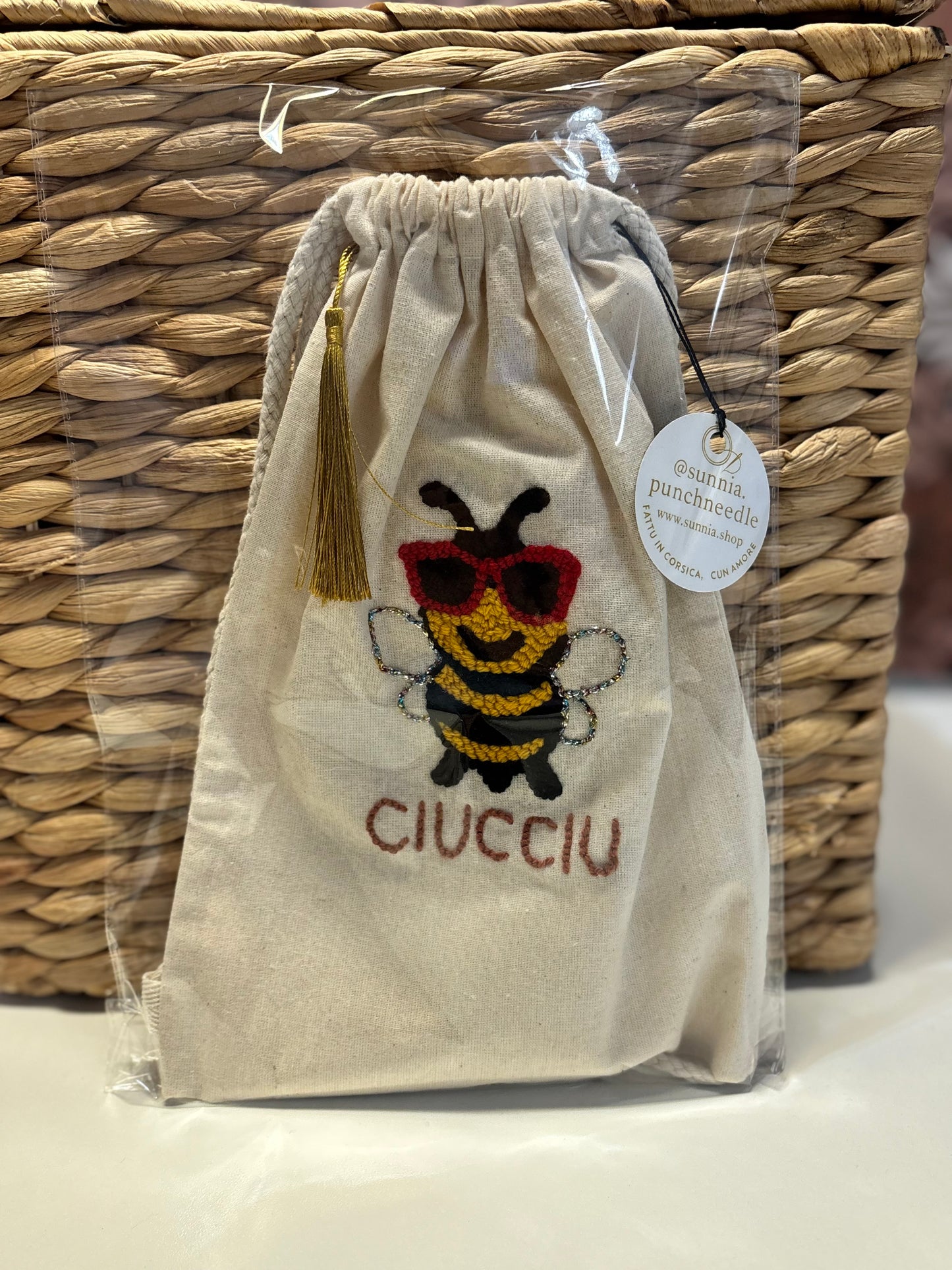 Sunnià Embroidered Backpack – Unique or personalized models