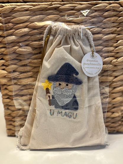 Sunnià Embroidered Backpack – Unique or personalized models