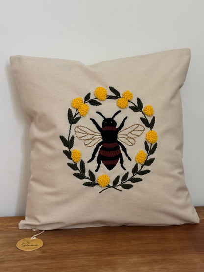 Coussin Abeille Couronne d’Immortelles – 40x40 cm