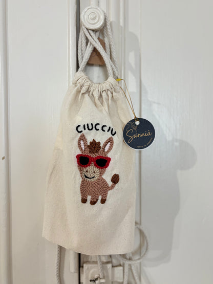 Sac à dos brodé Sunnià – Modèles uniques ou personnalisés