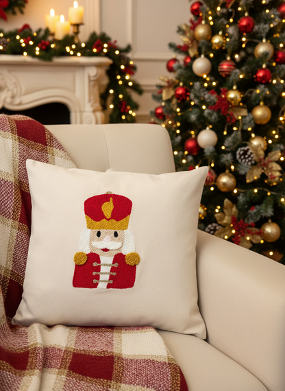 Coussin “Casse-Noisette” – Pièce unique (40×40)