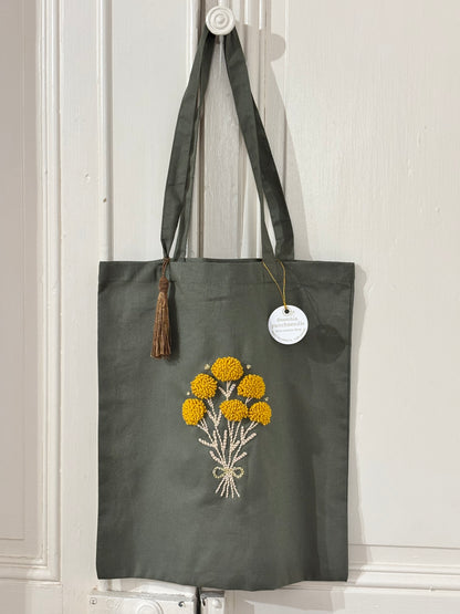 Embroidered Tote Bag – Immortelle Flowers (Muredda)
