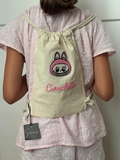 Sac à dos enfant brodé – Modèle personnalisé