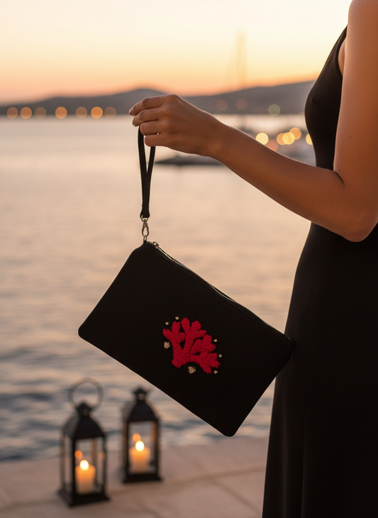 Pochette noire • Corail rouge • Fattu in Corsica